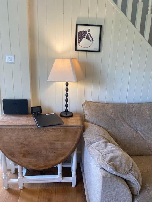 Beautiful Stone In Peaceful Village Apartment Richmond (North Yorkshire)