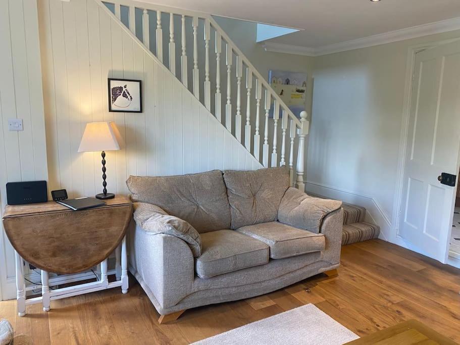 Beautiful Stone In Peaceful Village Apartment Richmond (North Yorkshire)